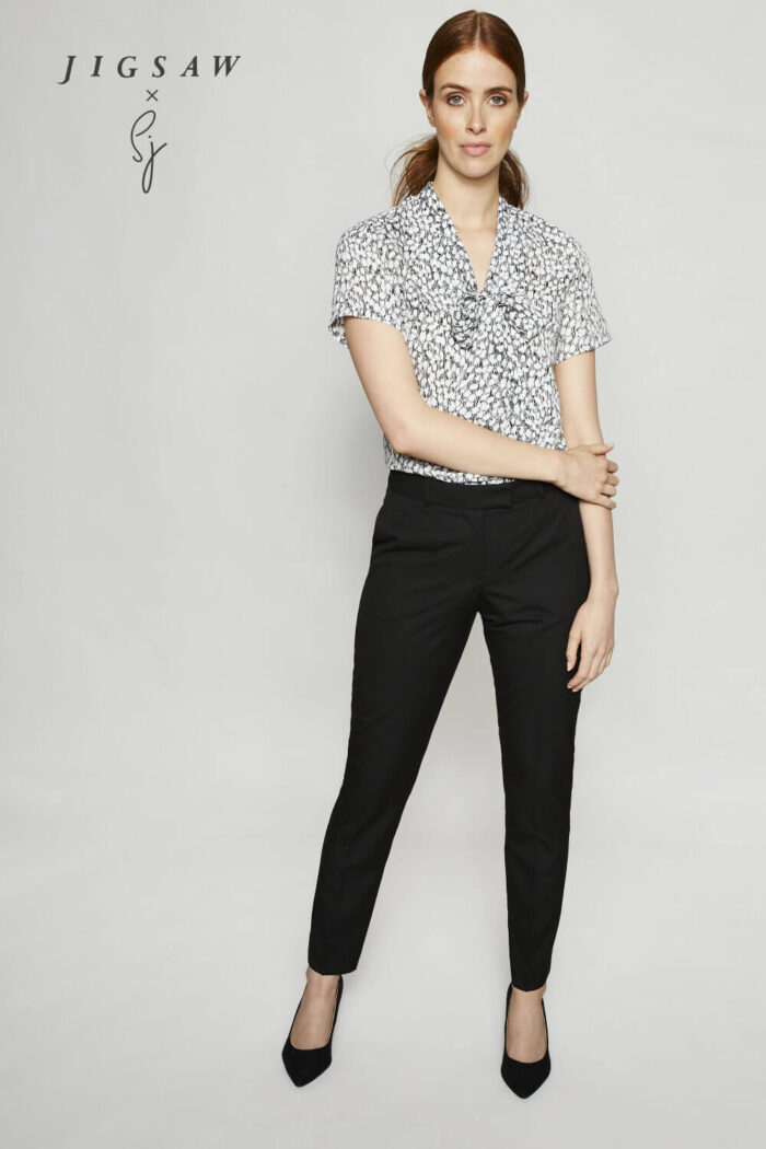 Jigsaw X SJ silkki kreppa “Low Tie Neck” naisten  pusero - Image 3