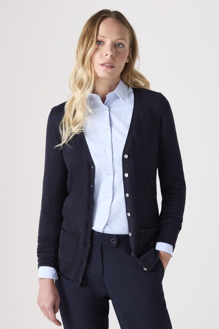 Naisten “Semi-Fitted V-Neck” neuletakki