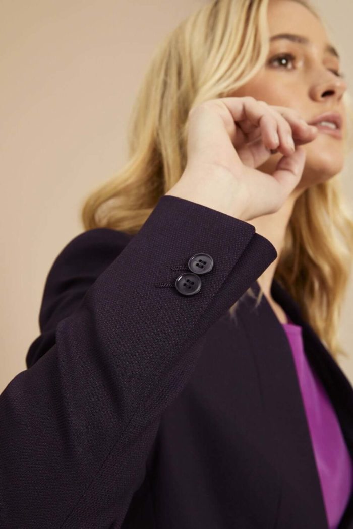 Contemporary Ladies Notch Neck Jacket - Image 5