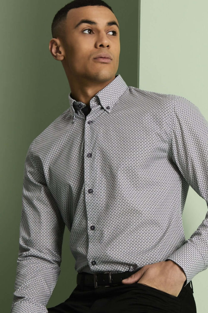 Men’s Patterned Shirt - Image 4