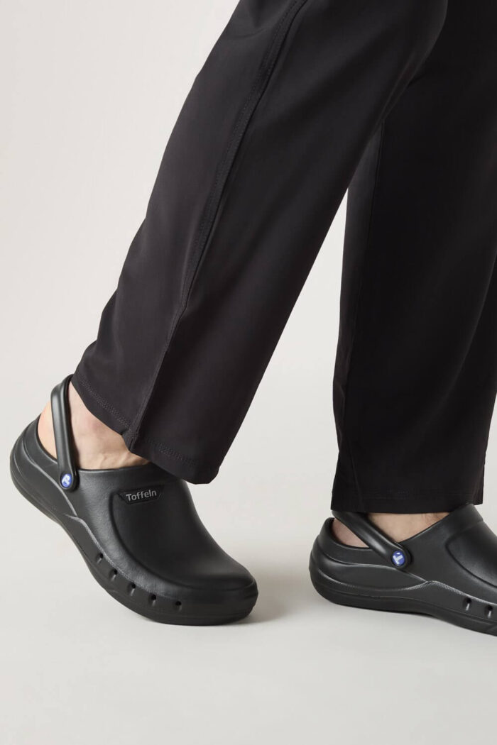 Toffelni hügieenijalatsid tervishoiutöötajaile Unisex - Image 2