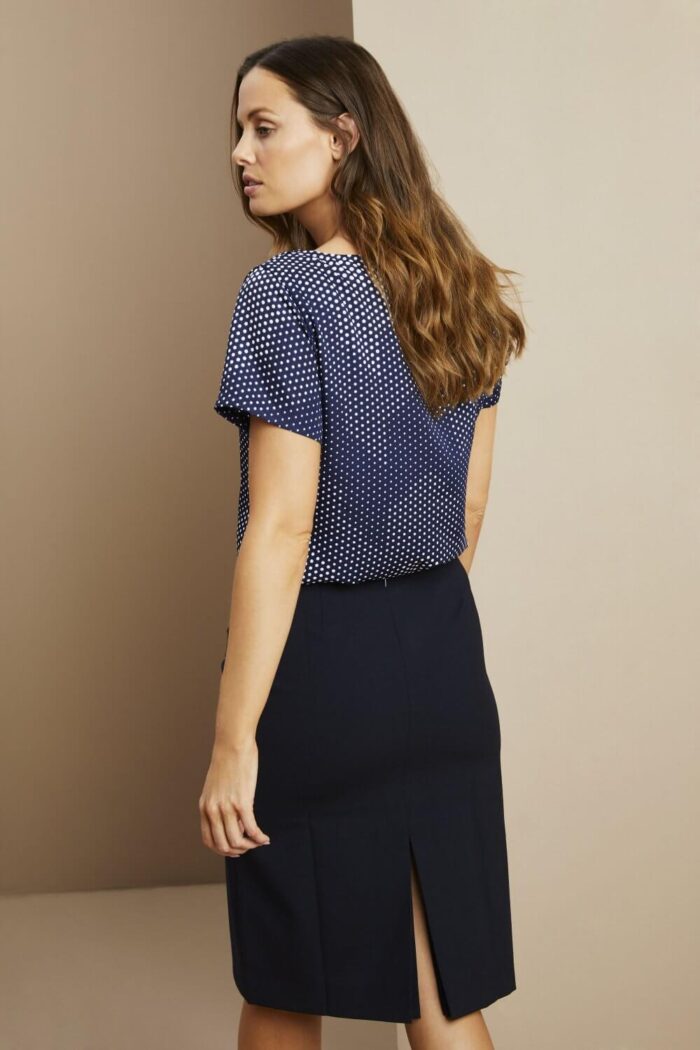 Short Sleeve Pattern Pleat Neck Blouse - Image 5