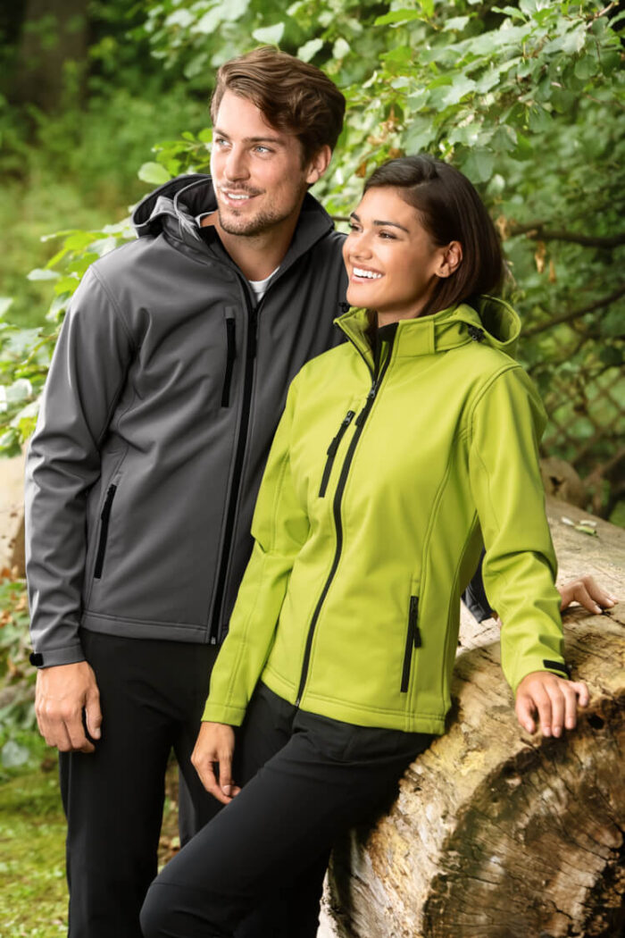 PERFORMANCE men’s Softshell Jacket - Image 9